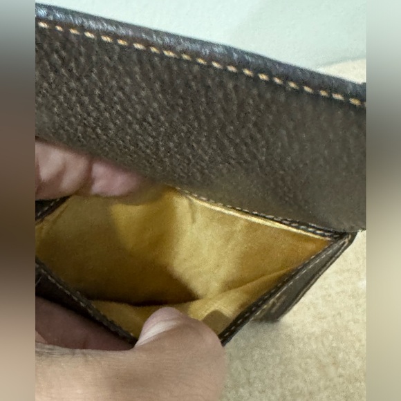 GUCCI Vintage Accesory Collection Bifold Wallet with Sherryline - Picture 11 of 11